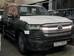 تويوتا لاندكروزر